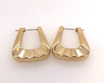 Vintage hoop earrings made in Italy, 14k gold