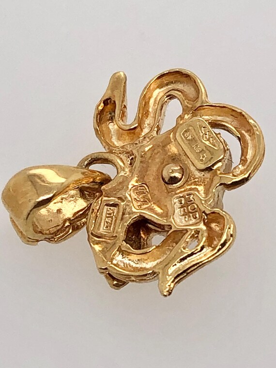 14kt Apple and snake charm View 6