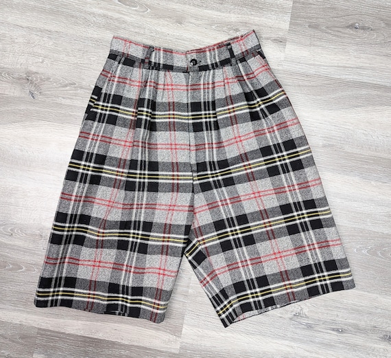 90s Y2K Plaid Bermuda Shorts made in USA. Gray, B… - image 1