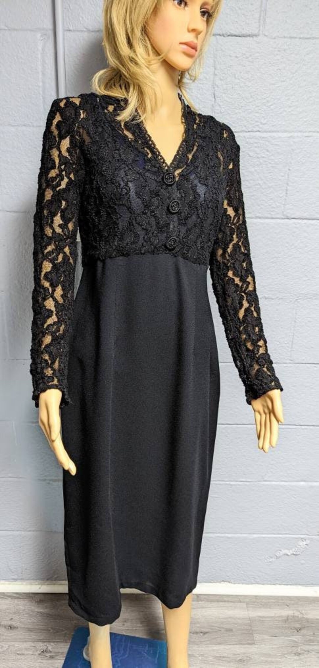 Vintage Black Lace Dress Below the Knee Lined Long Sleeve - Etsy