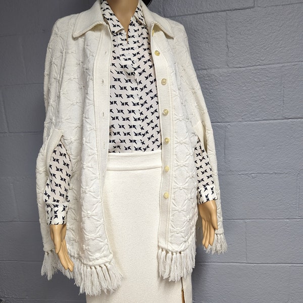 70s White Knit Fringed Cape. Collared, Button Front, Arm Openings. Retro Style. Granny Core, Cottage Core.