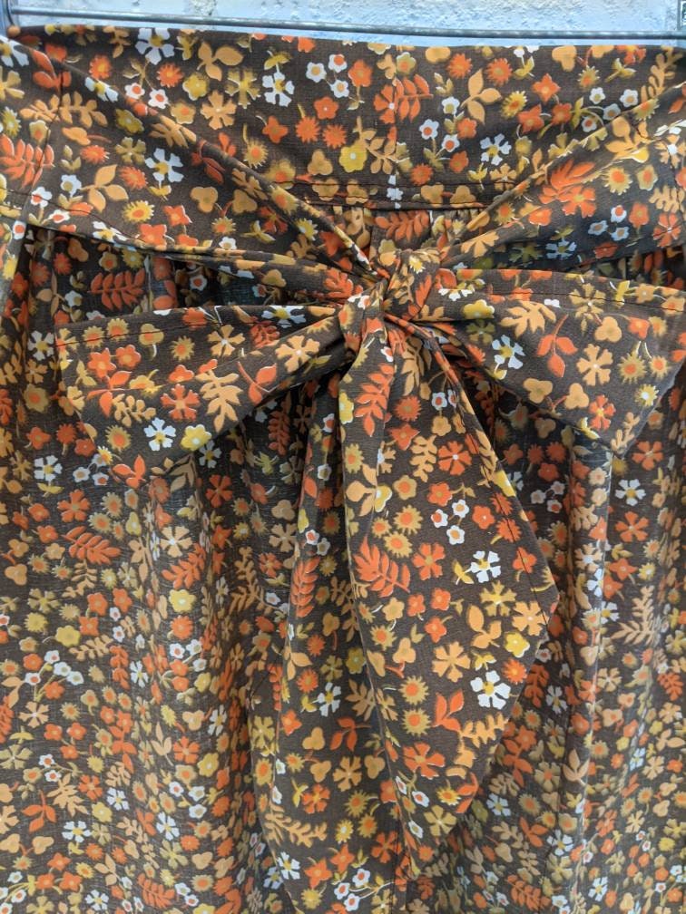 Upcycled Vintage Fabric Kitchen Apron 70s Earth Tones Floral | Etsy