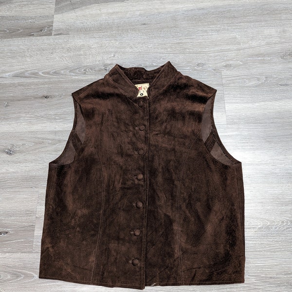 Vintage Brown Suede Pigskin Vest. Women's Size L. Covered Buttons. Very Good Vintage Condition.