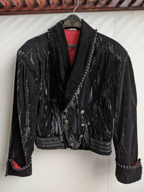 90s Men's Black Velvet Military Matador Romantic