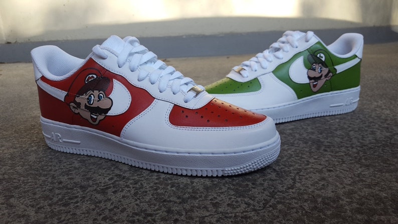 nike air force 1 super mario