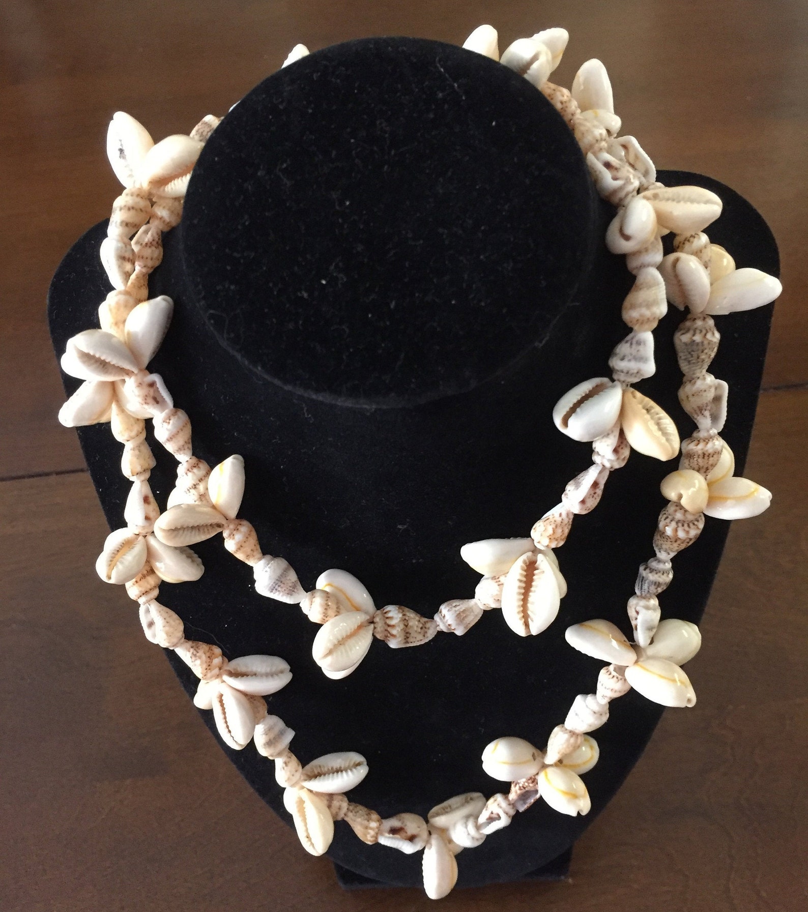 Vintage Seminole Indian Cowrie and Conch Shell Necklace - Etsy