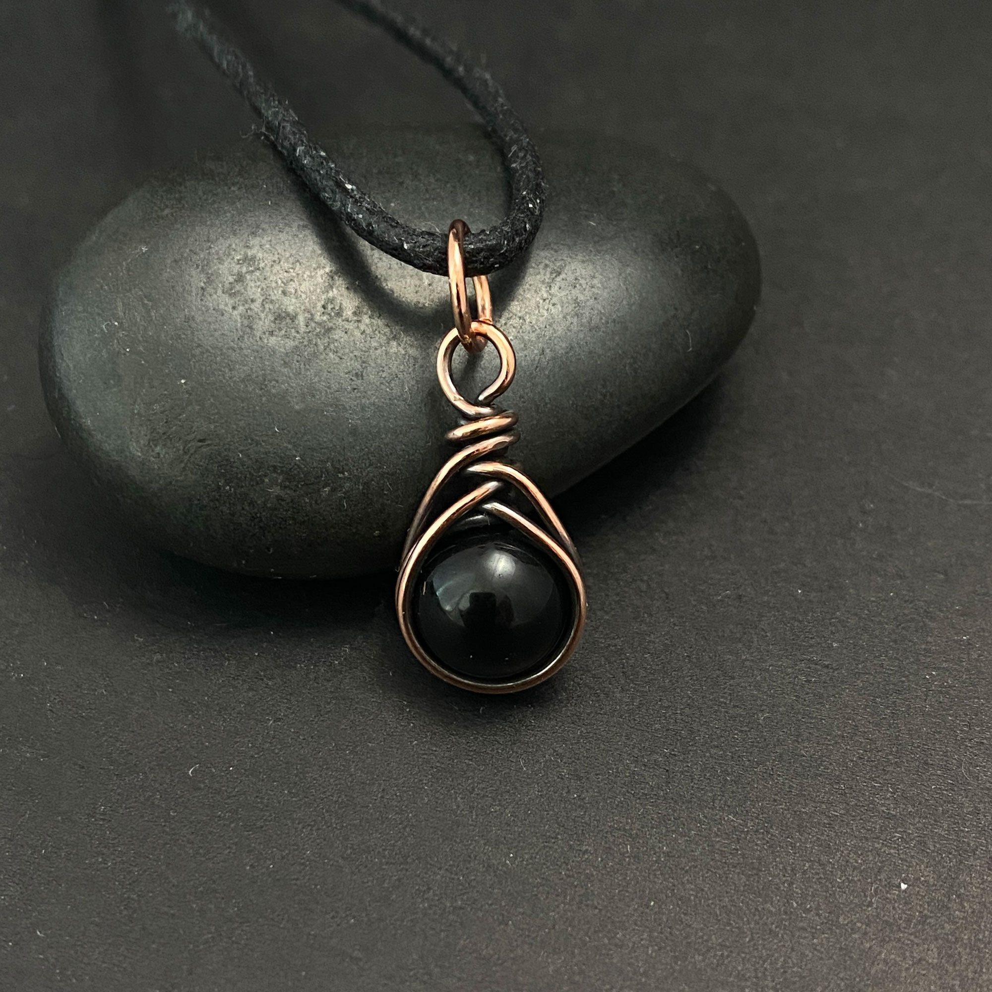 BLACK NECKLACE GOTH Necklace Healing Necklace Gemstone Etsy