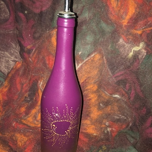 Oil bottle