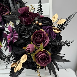 Buquê de casamento artificial preto roxo e dourado