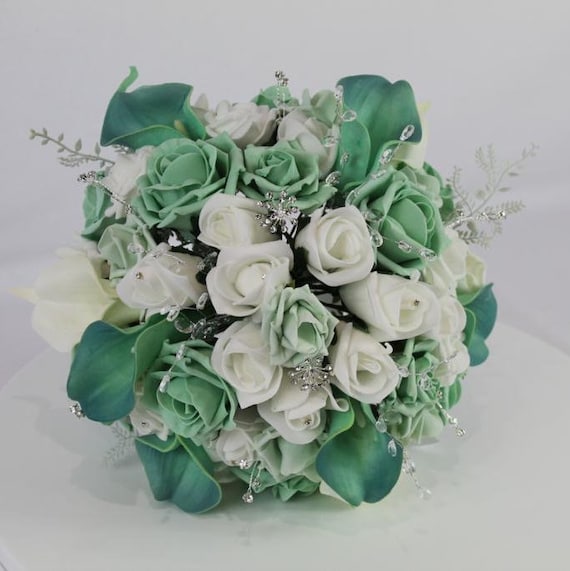 mint green wedding bouquet