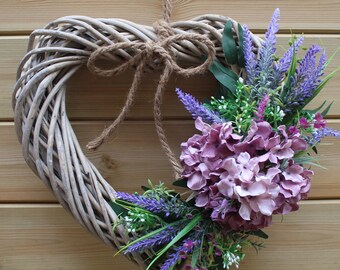 Artificial Realistic Lavender & Lilac Country Style Wicker Door/Wall Heart Wreath