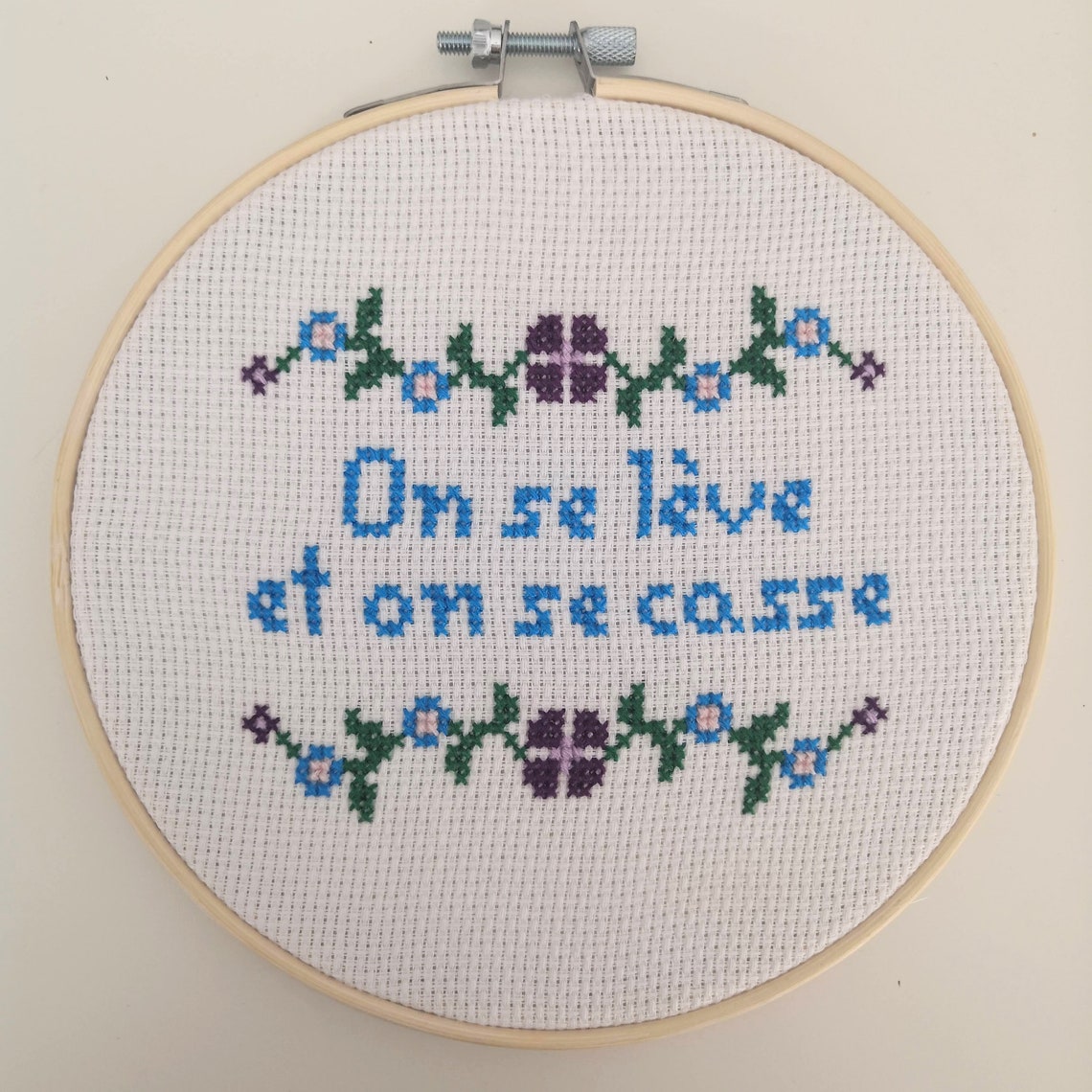 On Se Leve Et On Se Casse Modèle broderie : On se lève et on se casse Téléchargement | Etsy