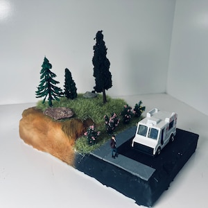 Hot Wheels Diorama with Good Humor Truck 1983