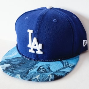 Vintage Los Angeles Dodgers New Era Pro Fitted Baseball Hat, Size 6 5/ –  Stuck In The 90s Sports