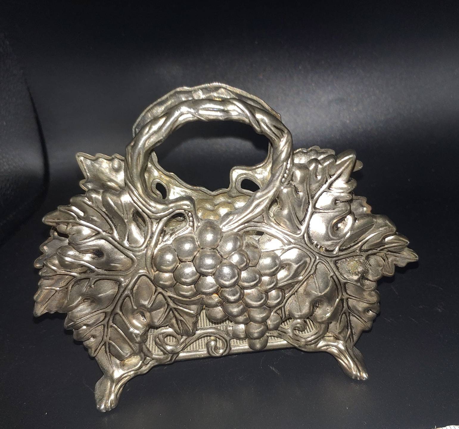 Godinger silver cheap napkin holder