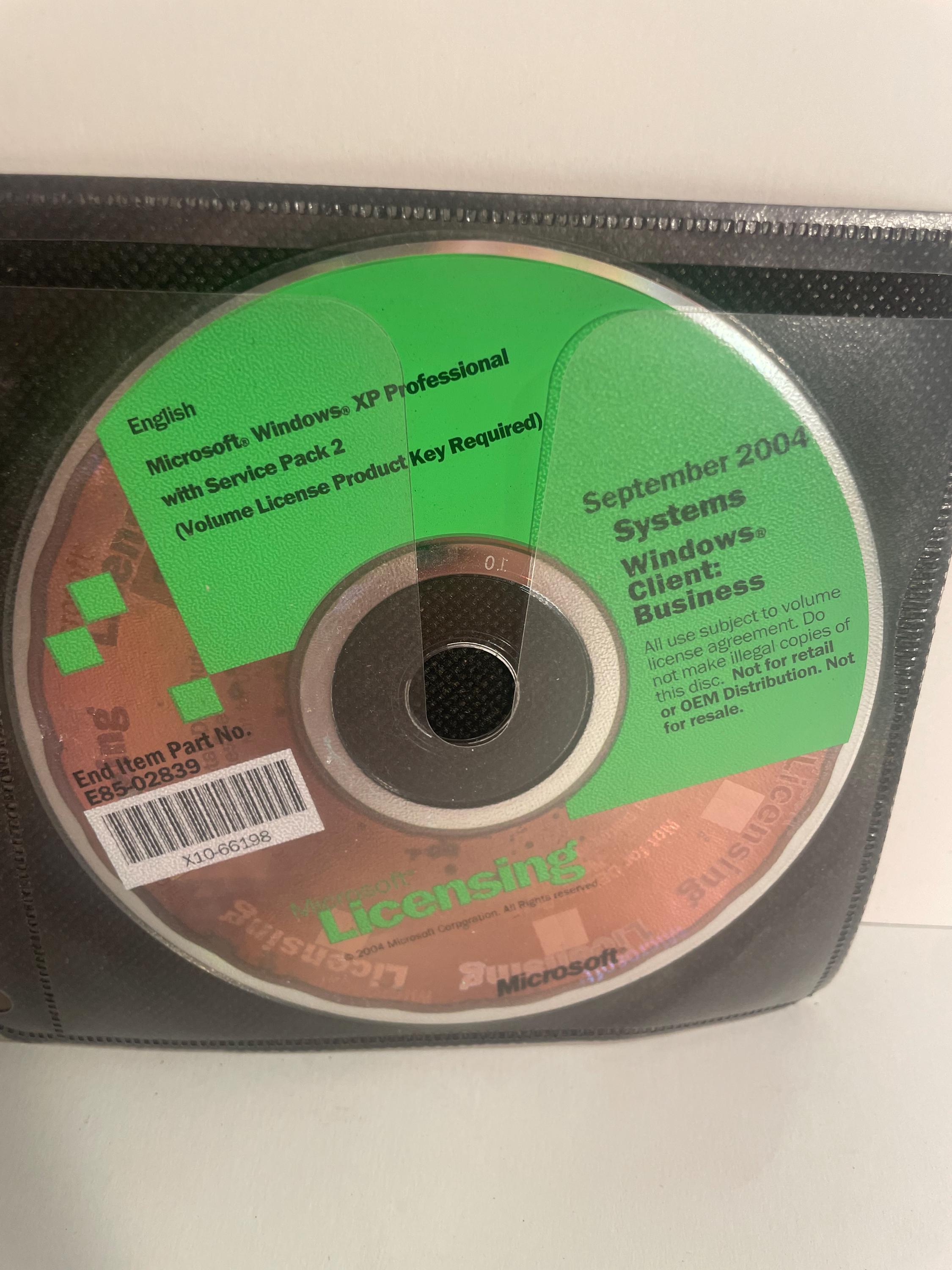 New With Key Code Microsoft Windows XP Professional 32 Bit CDROM