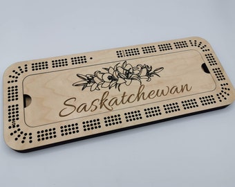 Saskatchewan Cribbage Board - 3 track with metal pegs included, peg storage built into board