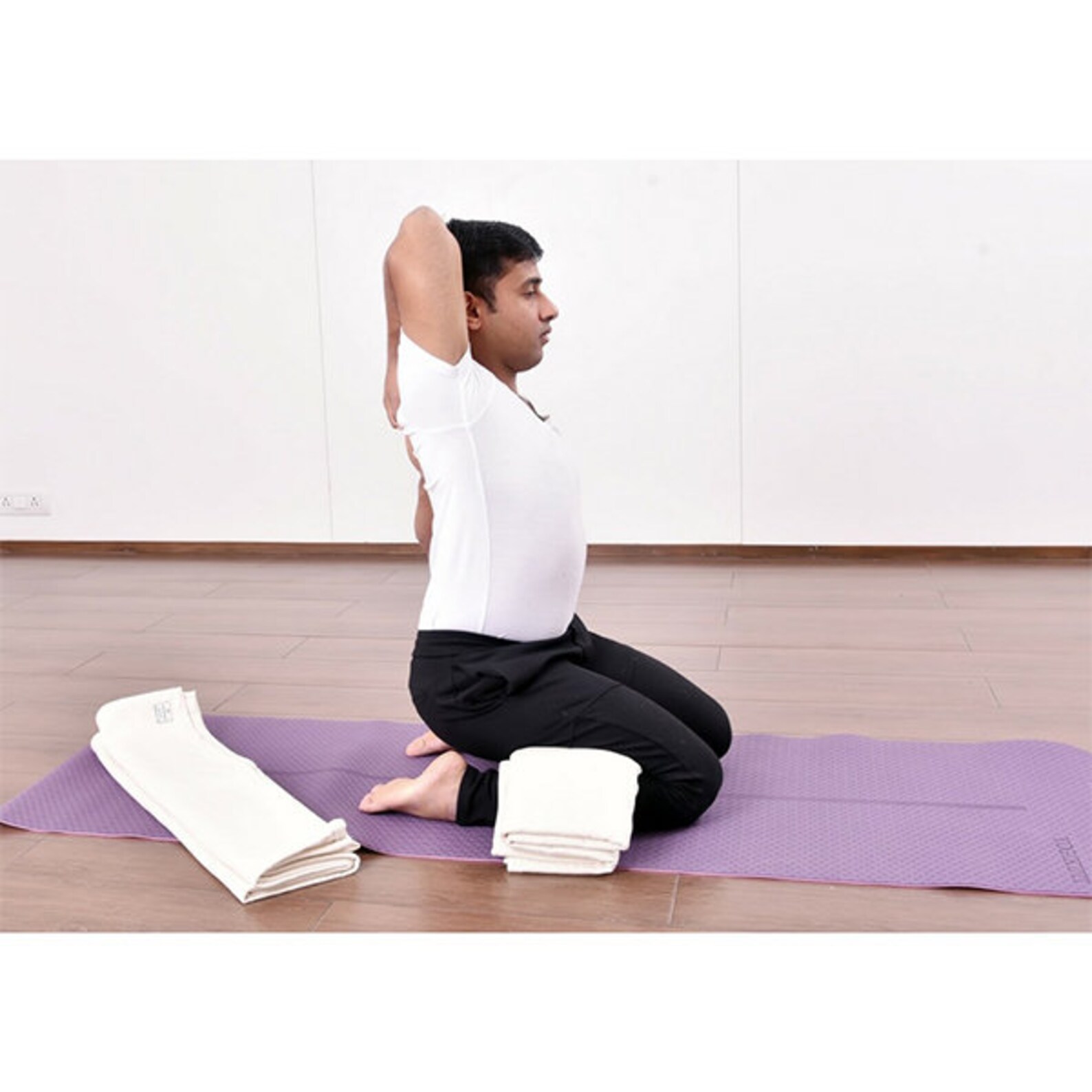 Iyengar Yoga BlanketSet of 12pc White Pune Blanket Yoga Etsy