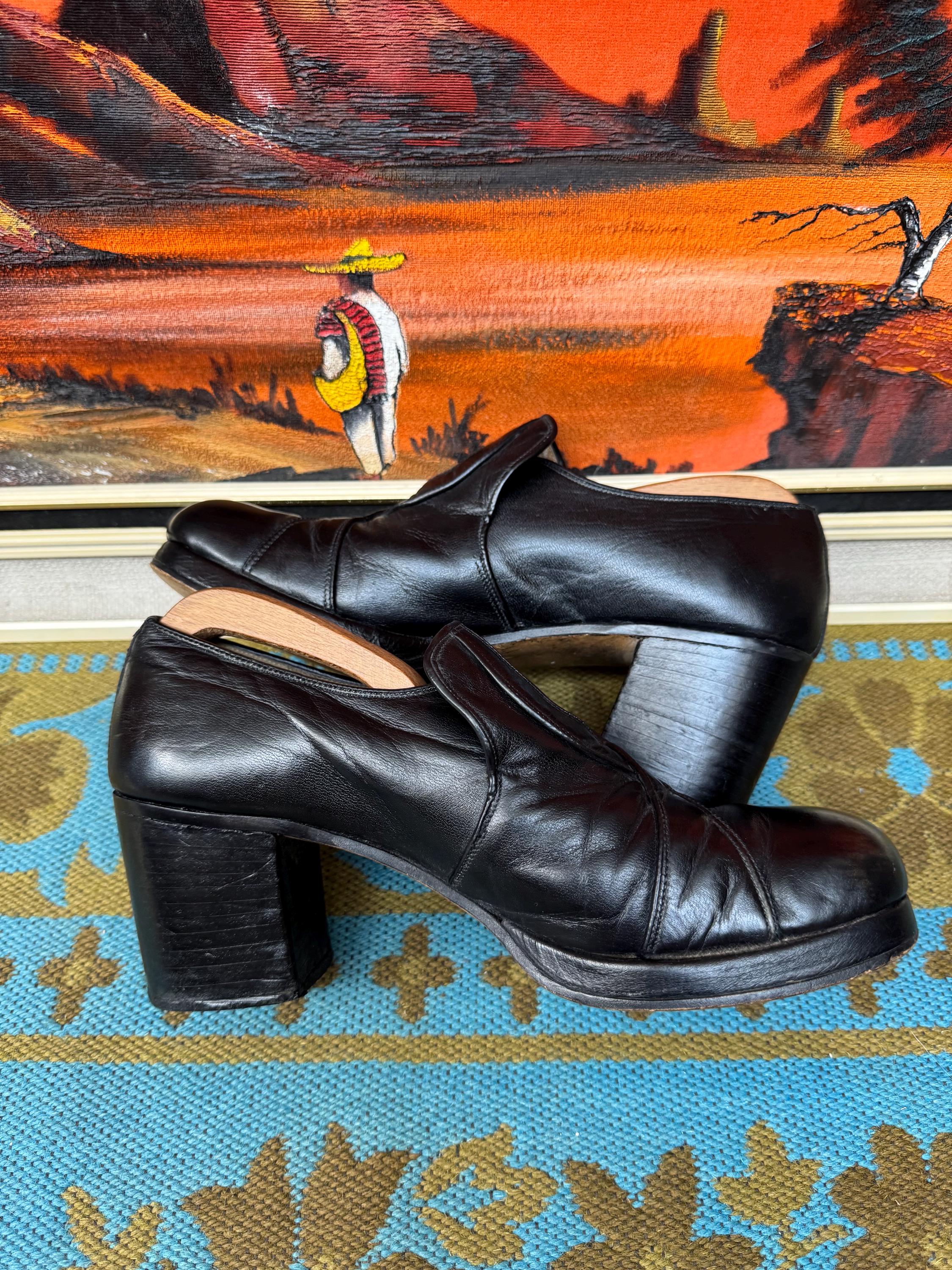 Vintage 1970s Mid 70's Black Leather 3” Inch High Block Heel Slip