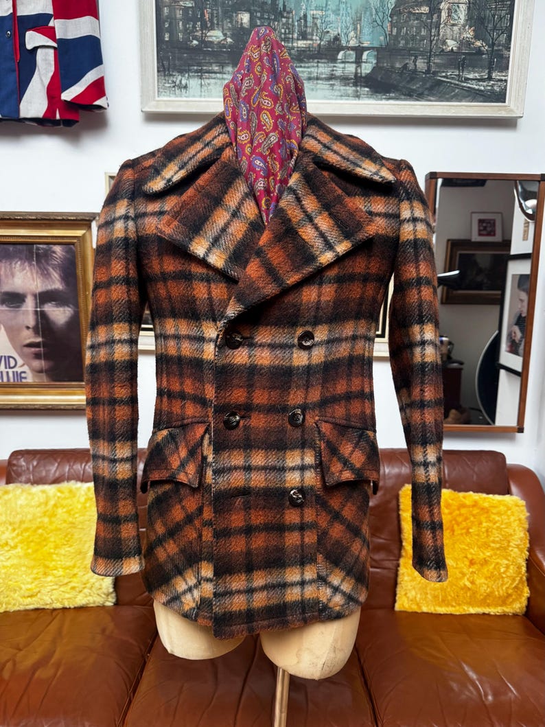 Fab Vintage 1970s German thick brown mix plaid check wool polyamid double breasted oversized collar Lumberjack jacket coat.Small 36-38”c vgc image 1