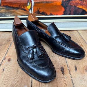 Vintage late 1970s early 80’s Classic Tanino Crisci/Louis Sciolla black tassled slip on loafers shoes,light wear.Made in Italy Size 7.5