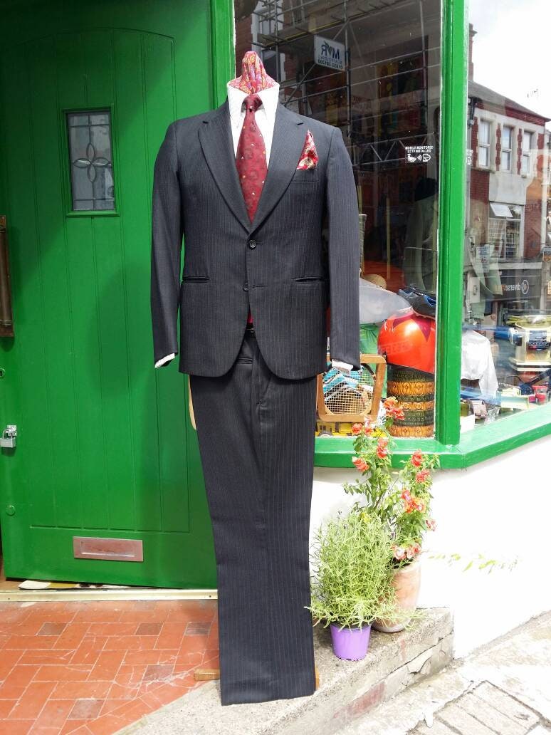 Image of Vintage 1970S 70's Dandy Burtons Montague Subtle Pinstripe Slight Flared Chic Sartorial Elagance Suit.medium 38 -40"C, 35-36&1/2"W. X Cond