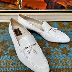 Classic Vintage deadstock very late 1970s early 80’s Spanish Curuma Almansa white leather horsebit slip on Loafer shoes,unworn.UK Size 10