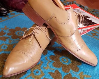 Vintage Early 1960s 60's Super Modell Mod Tan Leather Winklepicker