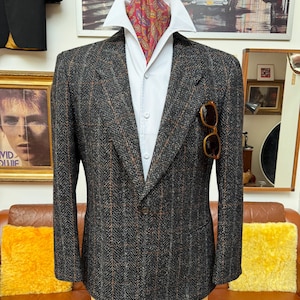Beautifully Stylish Vintage 1980s made 50s Rockabilly style 2 button black/grey/rust fleck woolen Charles Lion jacket.Elvis style.Medium vg