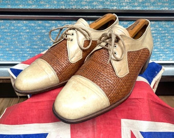 Vintage 1970s late 70’s Katrina part tan basket weave cream leather Correspondent Spectator Jazz shoes.Made in Italy size 8.5