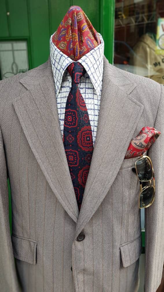 Image of Mint Vintage 1970S 70's Sartorial Elegance Handgrade Crimplene Brown Flared Pinstripe Suit.the Persuaders Roger Moore.medium - 42"C, 35-37"W