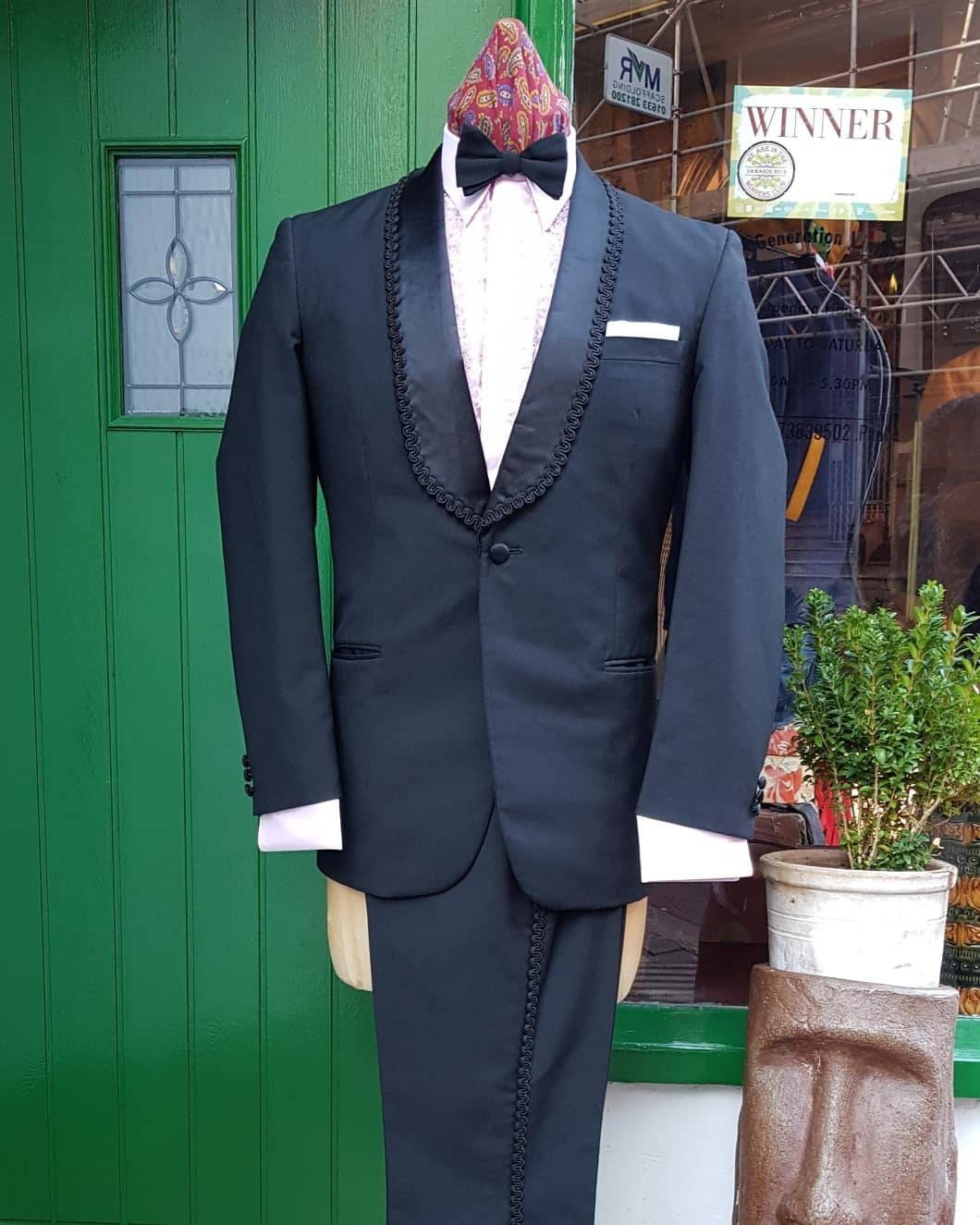 Image of Vintage Early 1960S 60's Rat Pack Era Full Tuxedo Evening D.j. Dress Suit.stunning Condition, Mohair, Wool, Trevira.small. C 37-39"Max, W 29-30