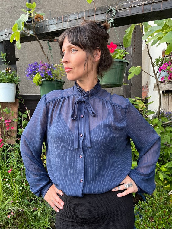 Vintage 70s 80’s Navy blue sheer Pusey bow blouse… - image 4