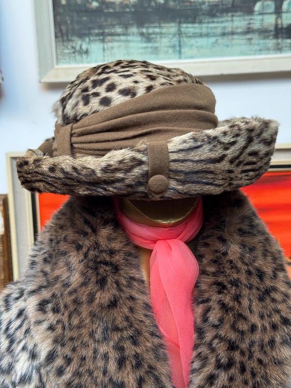 Stunning Vintage Hat Unbelievable! These Vintage Hats are Flawlessly Fabulous  main image 3
