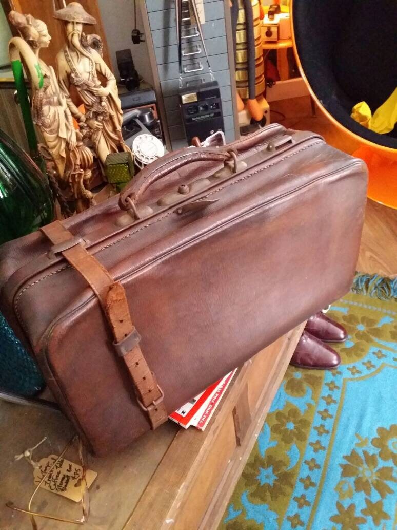 Superb Vintage 1930s 40's Antique Victorian Gladstone Doctors Bag