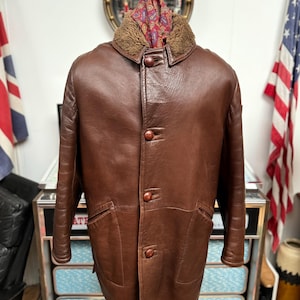 Superb Vintage 1970s 70’s Sirela soft leather thick shearling borg luxury deep pile spread shawl collar winter coat.X Large 44-46&quot;