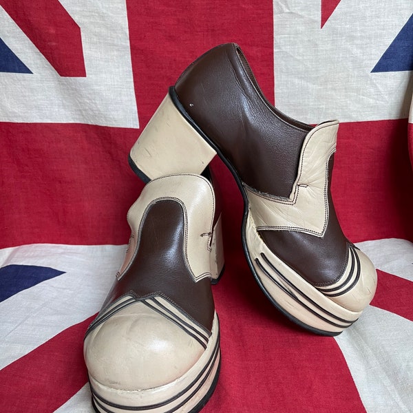 Amazing Vintage 1970s 70's brown cream 2 tone glam rock Bowie 3” inch stacked heel platform shoes.Slade Sweet etc.UK Size 7 USA 8