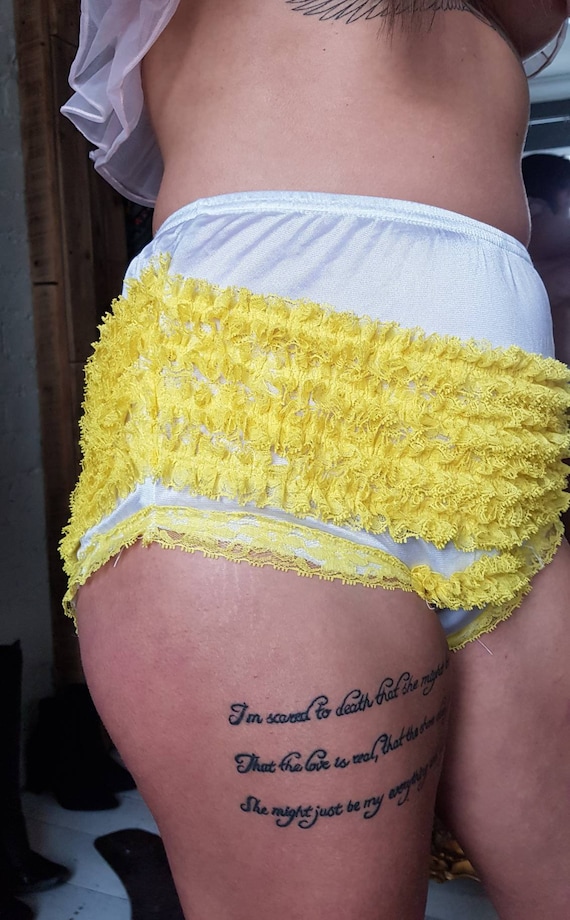 French Aubade 1970s Women Vintage White Panty Sexy High Leg