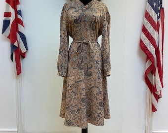Vintage 1970s 70's paisley estampado v-cuello bengala midi vestido con cinturón con mangas obispo S 8-10 Reino Unido vgc
