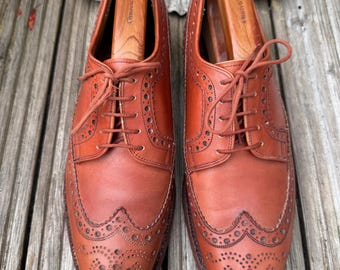 Stunning Vintage late 1960s 70's stylish Churches wingtip Oxford full brogue shoes,Quality through and through,Custom grade footwear.Size 7