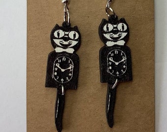 Laser cut and engraved cat clock earring, dangle earring, handmade. Eucalyptus  board