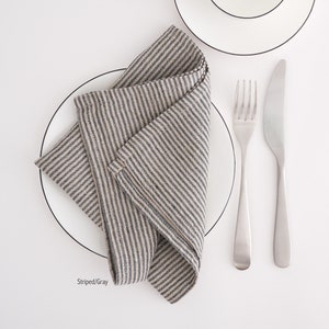 Linen napkins. Washed linen napkins. Soft linen napkins for your kitchen and table linens. imagem 3