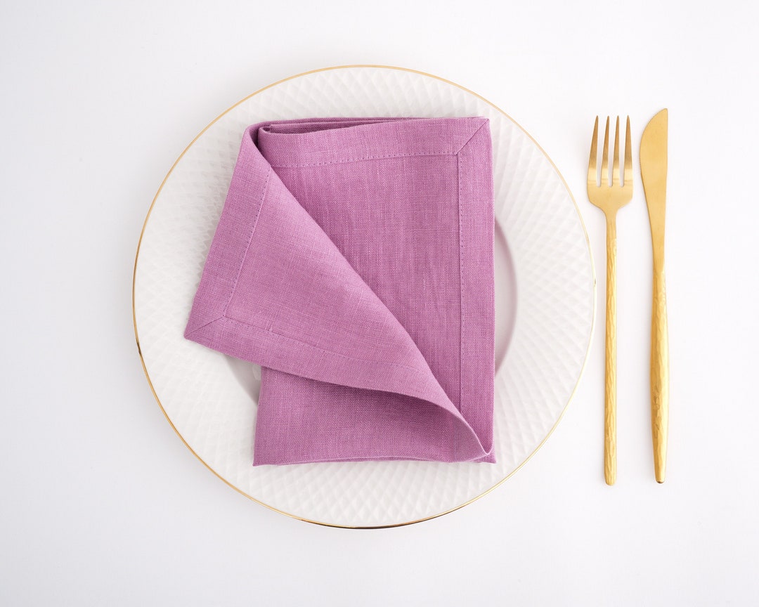 Linen Napkins. Linen Napkins With Perfect Mitered Corners. Soft Linen Napkins for Your Kitchen