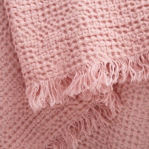 Throw Blanket with fringes. Linen Blanket in Dasty Rose color. Soft Waffle patern Linen Throw.
