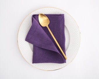 Linen napkins. Linen napkins with perfect mitered corners. Soft linen napkins for your kitchen and table linens.