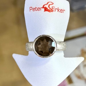 Dreamlike gemstone ring with smoky quartz and sterling silver by Peter Erker Article R25SQ10
