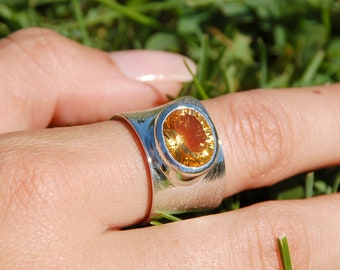 Sterling silver ring with citrine 12 x 10 mm in concave cut by Peter Erker article R07C