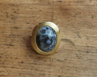 Sparkling unique gemstone ring with dentrid agate in ring width 54 item number R02DO2