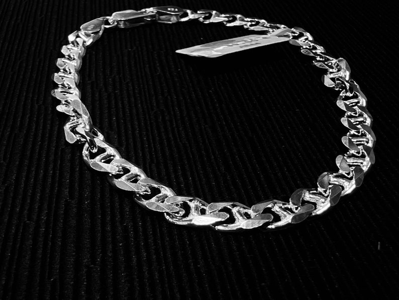 Stunning silver bracelet image 2