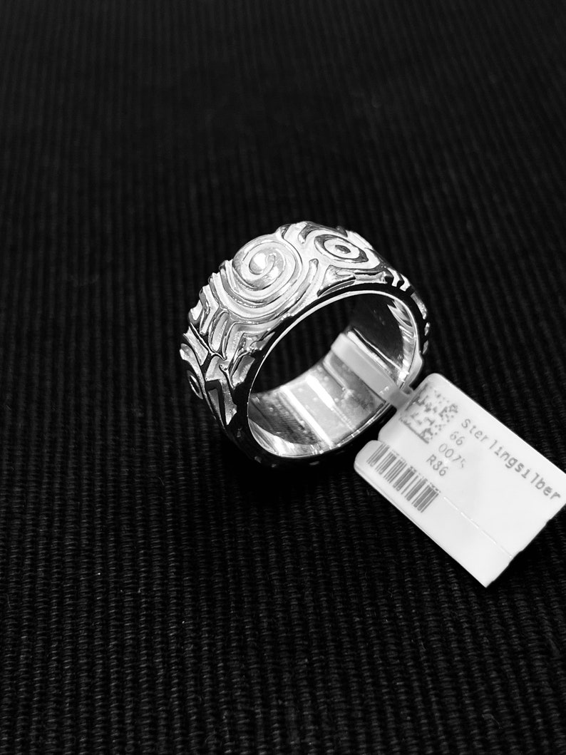 Unique silver ring with art by Peter Erker Art. R86 image 4